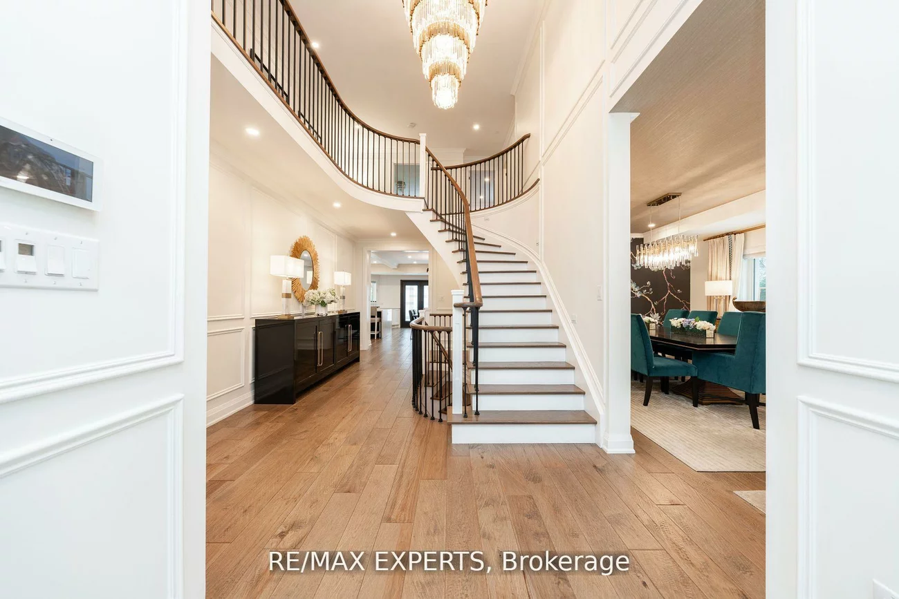 5380, Vail, Central Erin Mills, Mississauga