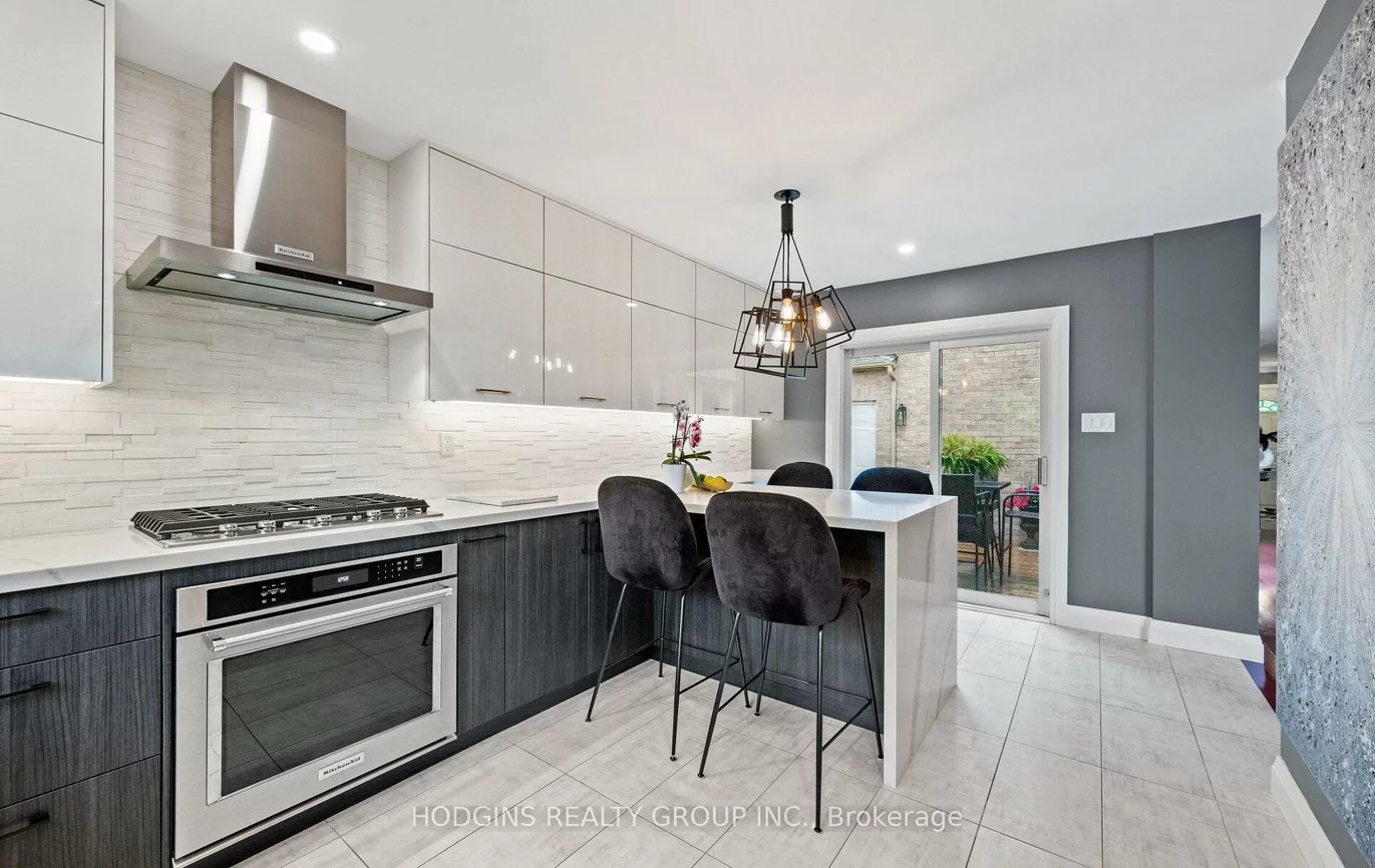 1644, Casablanca, Meadowvale Village, Mississauga