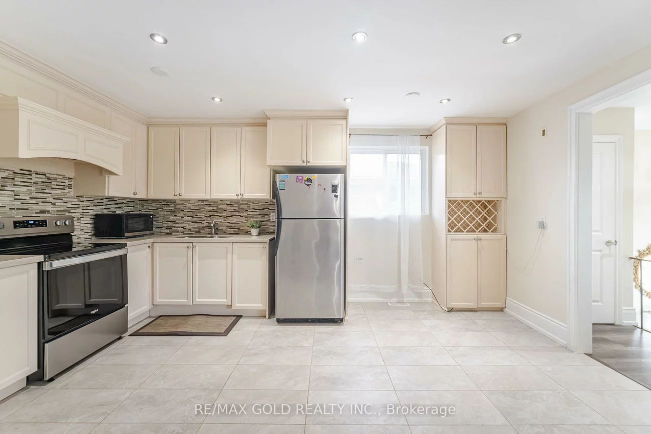 774, EAGLEMOUNT, Erindale, Mississauga