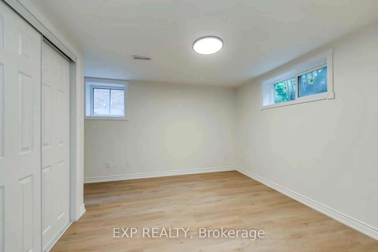 4223, Perivale, Creditview, Mississauga