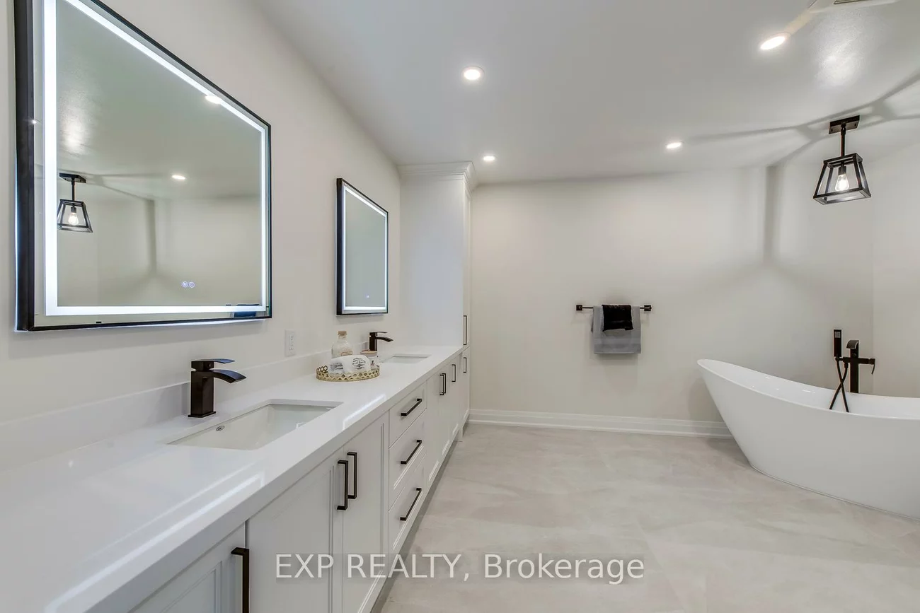 4223, Perivale, Creditview, Mississauga