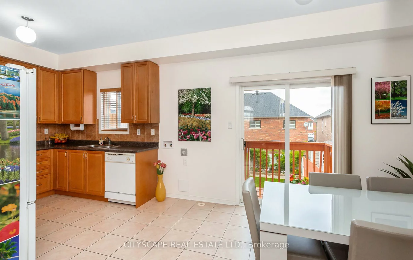6607, Jazzy, Meadowvale Village, Mississauga