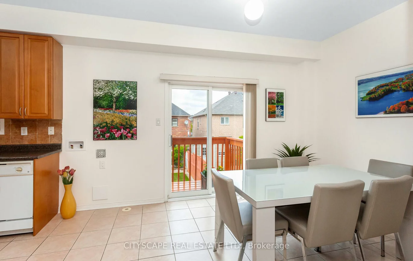 6607, Jazzy, Meadowvale Village, Mississauga