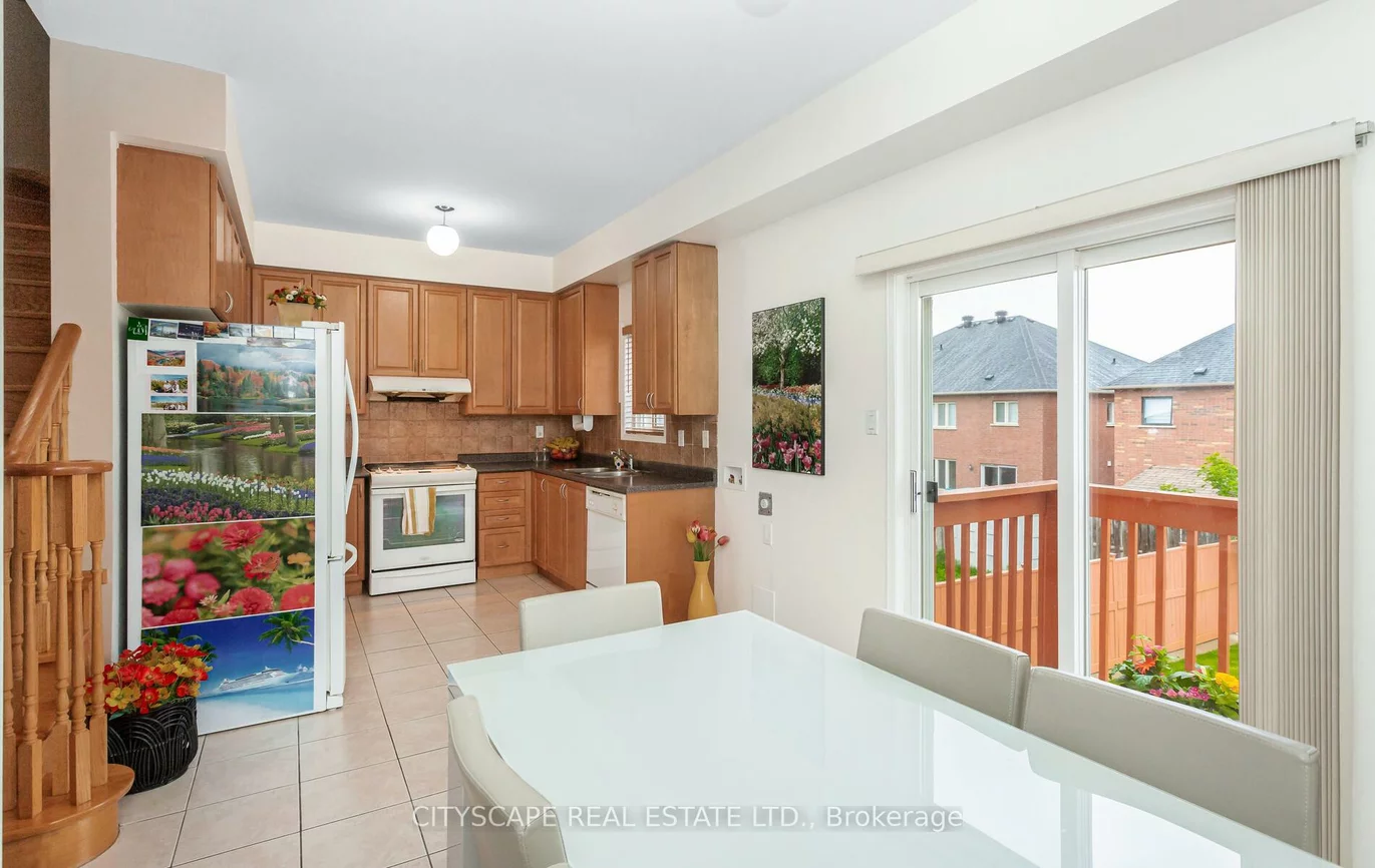 6607, Jazzy, Meadowvale Village, Mississauga