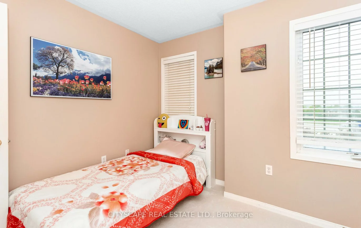 6607, Jazzy, Meadowvale Village, Mississauga
