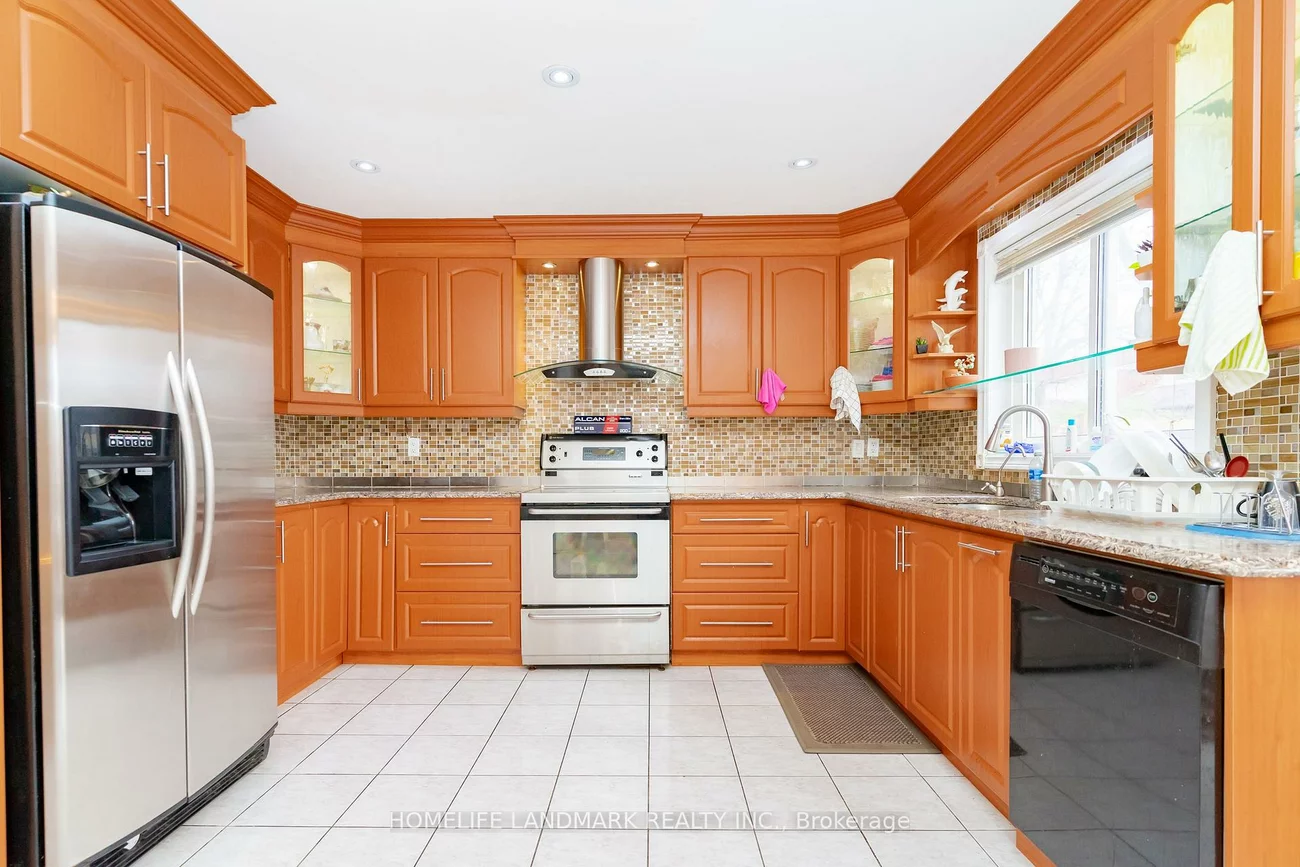 3211, Bloomfield, Lisgar, Mississauga