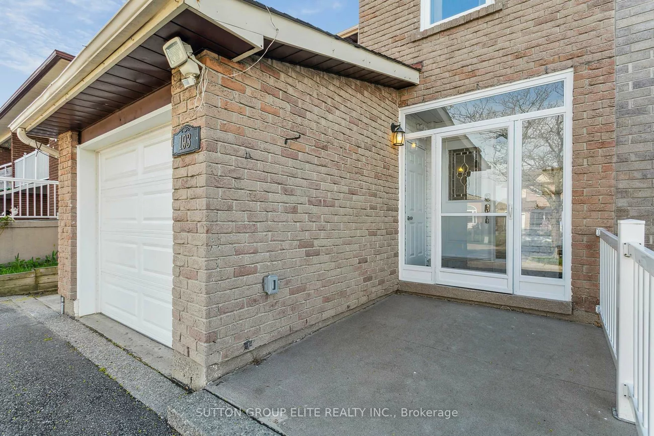 193, Ashridge, Rathwood, Mississauga