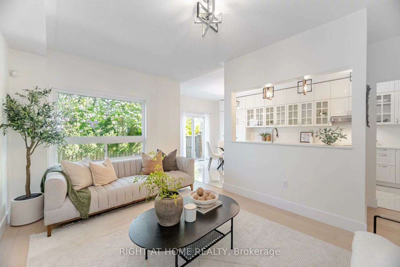 514, Huntington Ridge, Hurontario, Mississauga