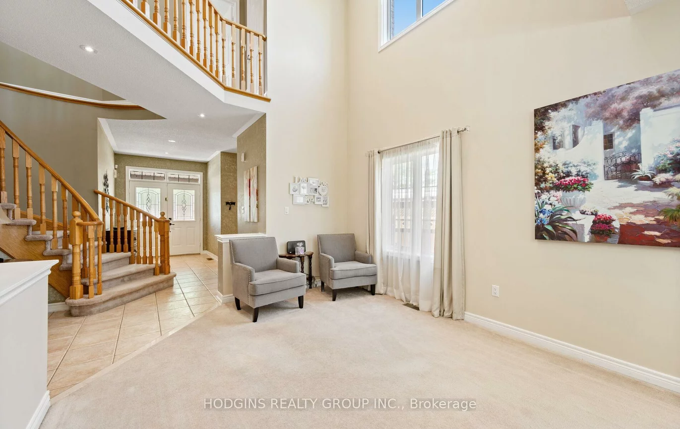 1376, Avon, Meadowvale Village, Mississauga