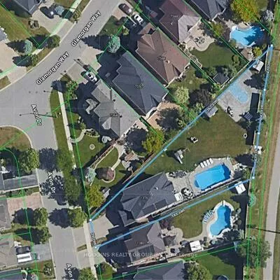 1376, Avon, Meadowvale Village, Mississauga