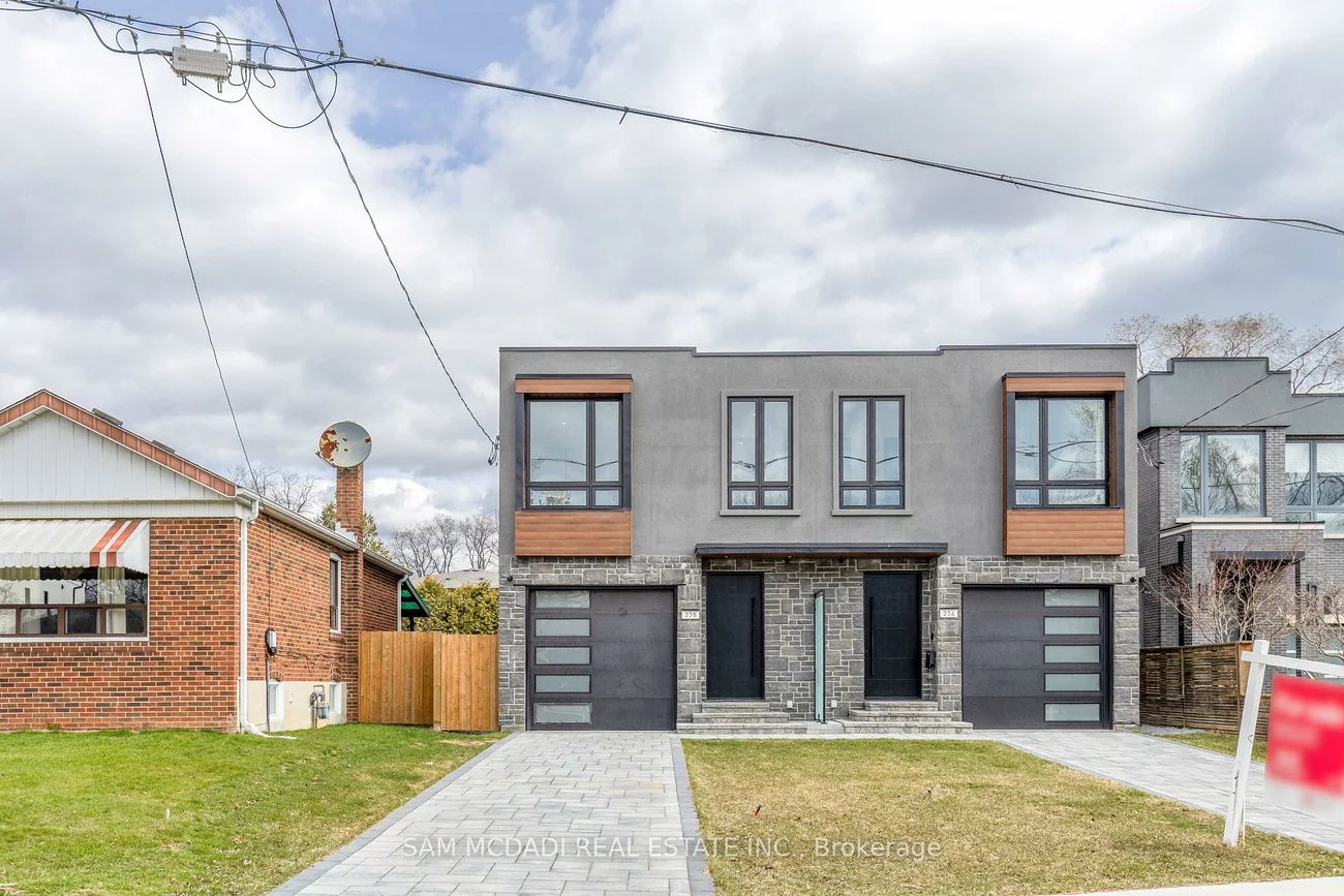 23B, Maple, Port Credit, Mississauga