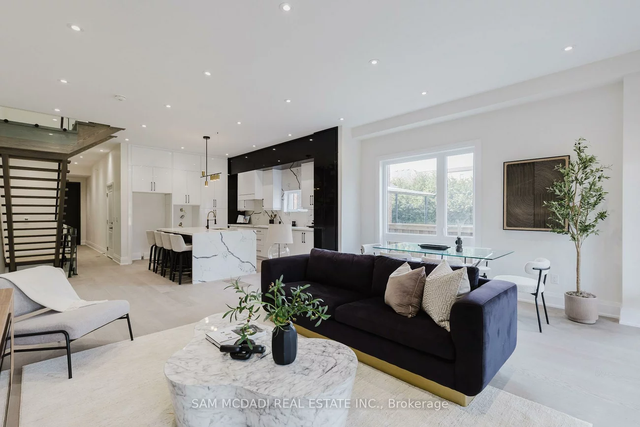 23B, Maple, Port Credit, Mississauga