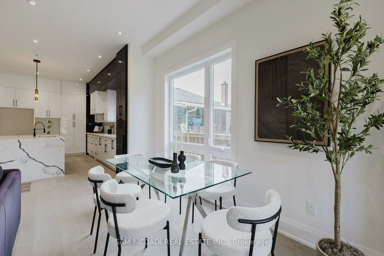 23B, Maple, Port Credit, Mississauga
