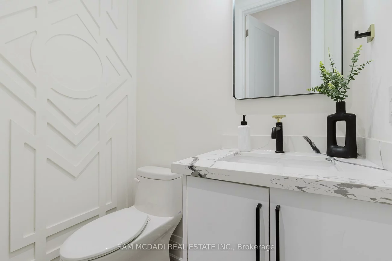 23B, Maple, Port Credit, Mississauga