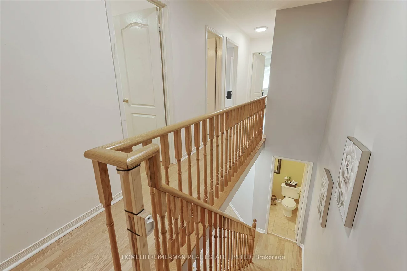 887, Golden Farmer, Meadowvale Village, Mississauga