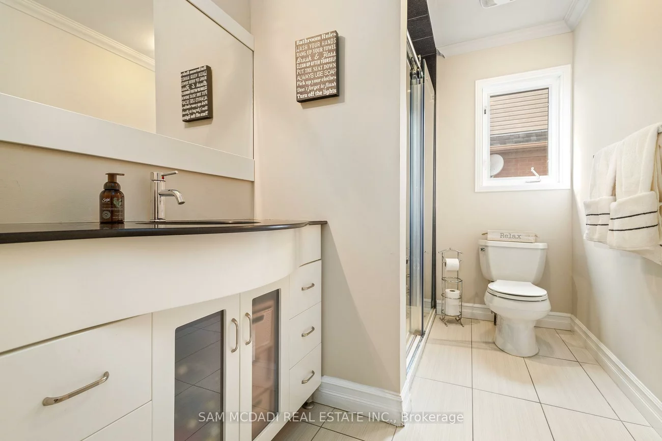 7174, Upton, Meadowvale Village, Mississauga