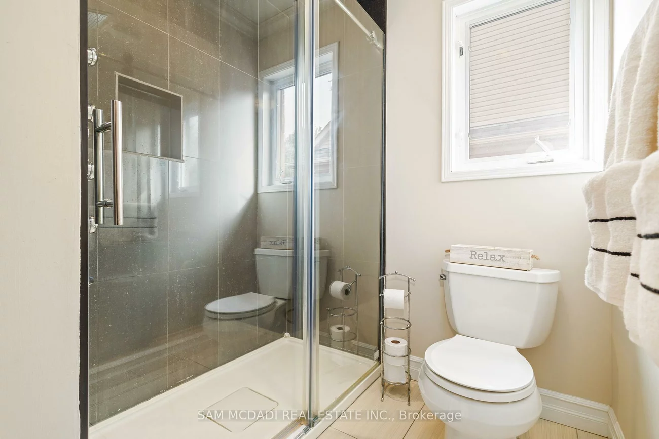7174, Upton, Meadowvale Village, Mississauga