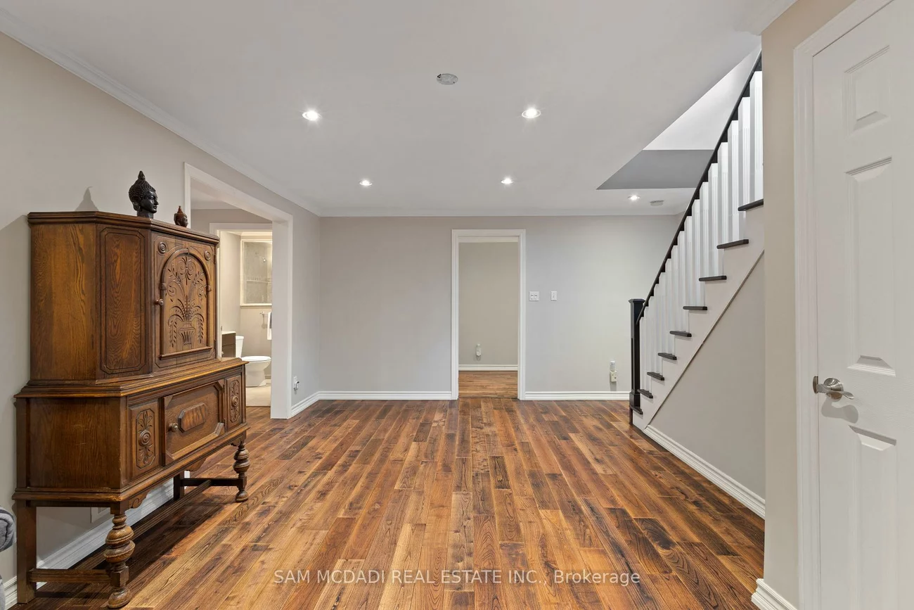 7174, Upton, Meadowvale Village, Mississauga