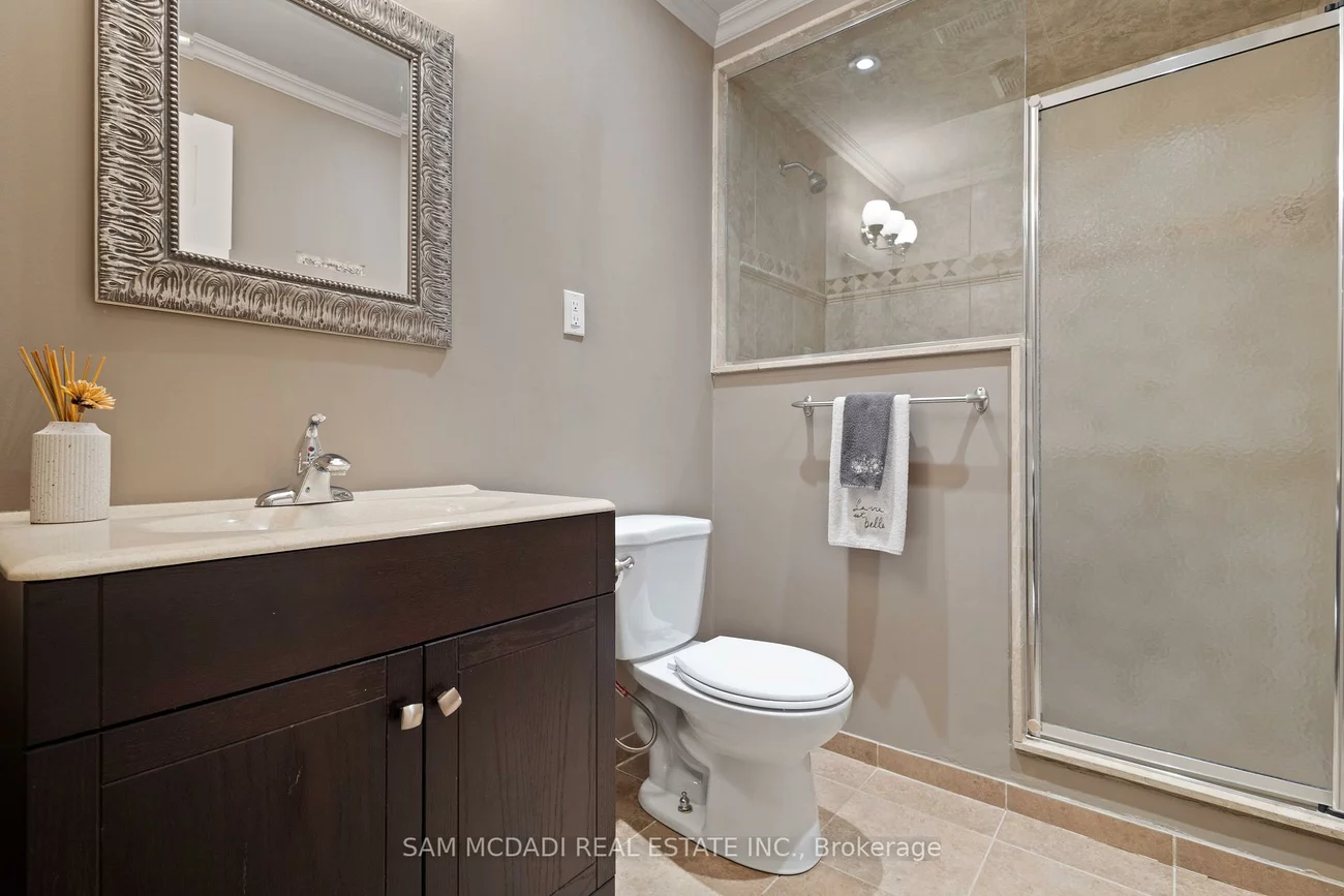 7174, Upton, Meadowvale Village, Mississauga