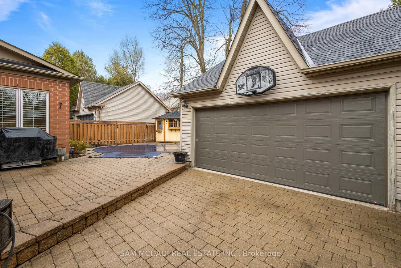 7174, Upton, Meadowvale Village, Mississauga