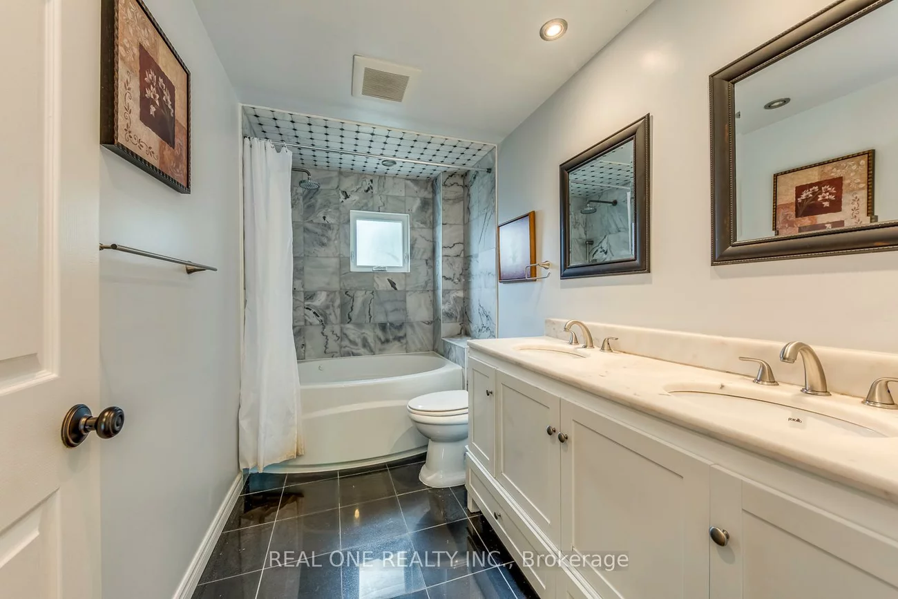 3310, Jackpine, Erin Mills, Mississauga