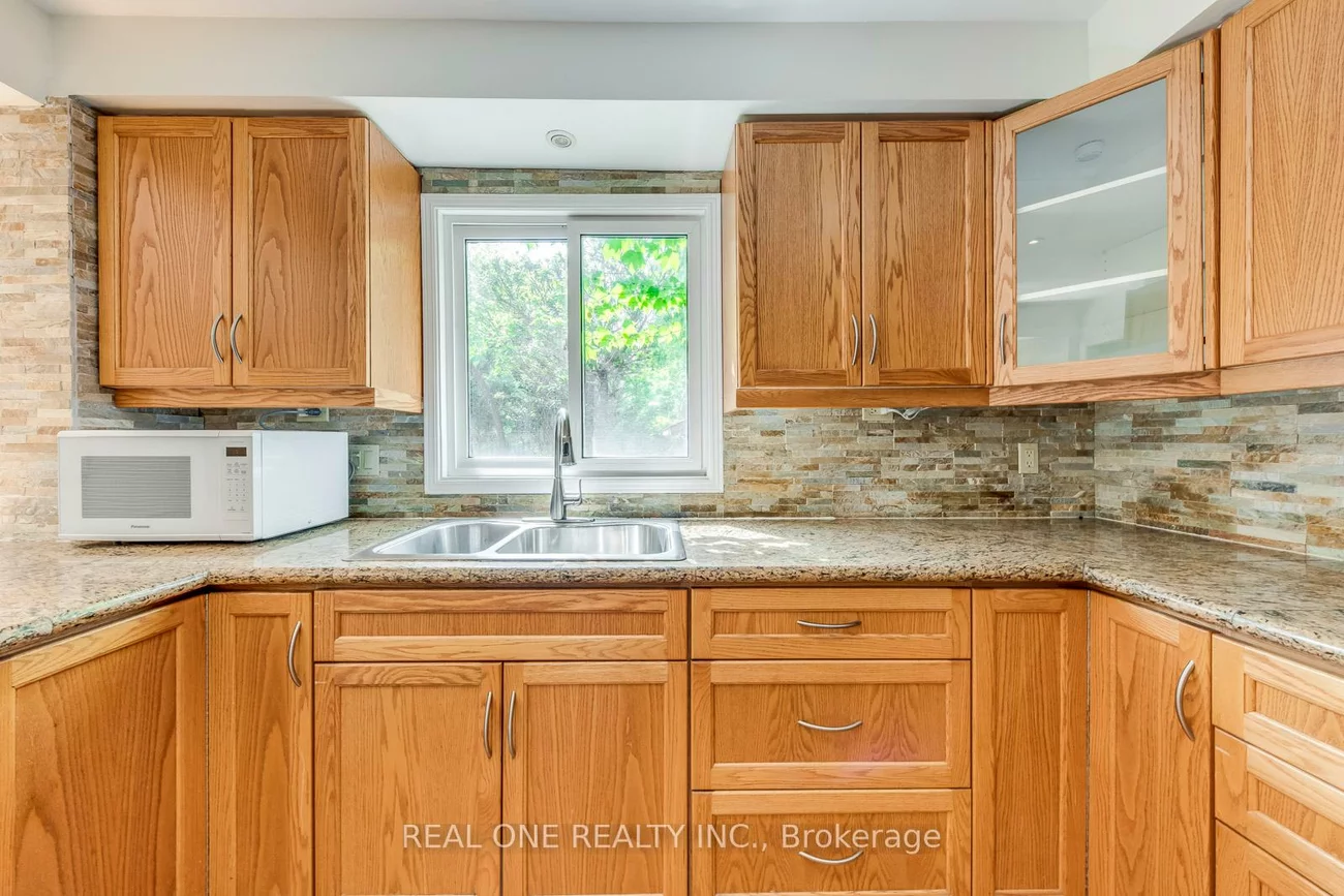 3310, Jackpine, Erin Mills, Mississauga