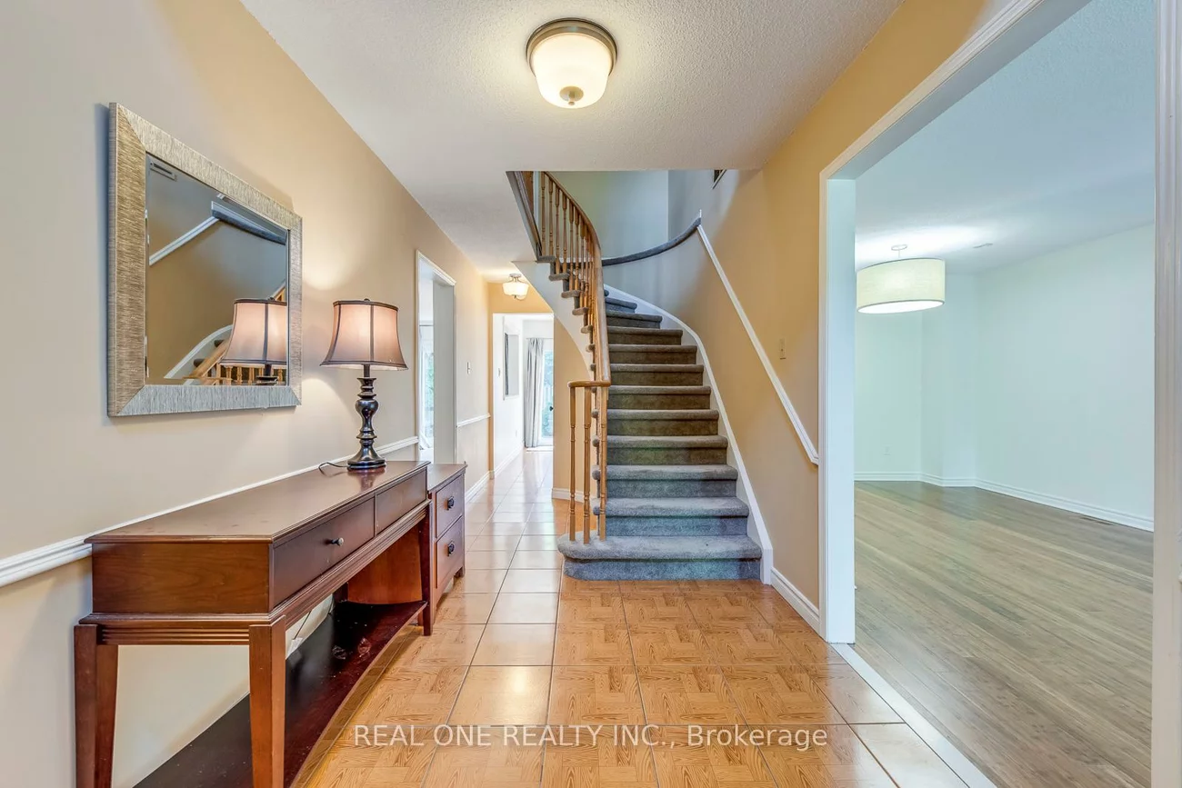 3310, Jackpine, Erin Mills, Mississauga