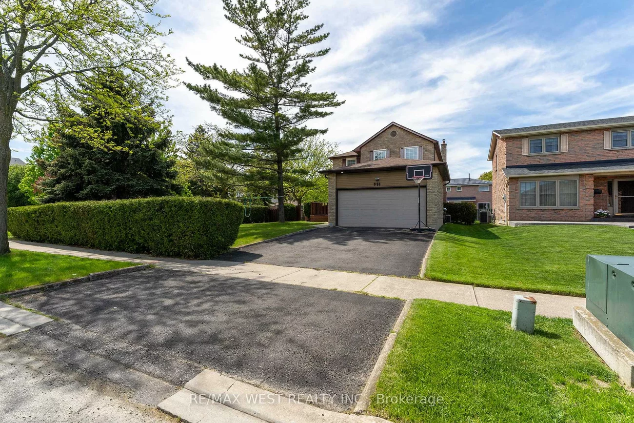 991, Mannington, Rathwood, Mississauga