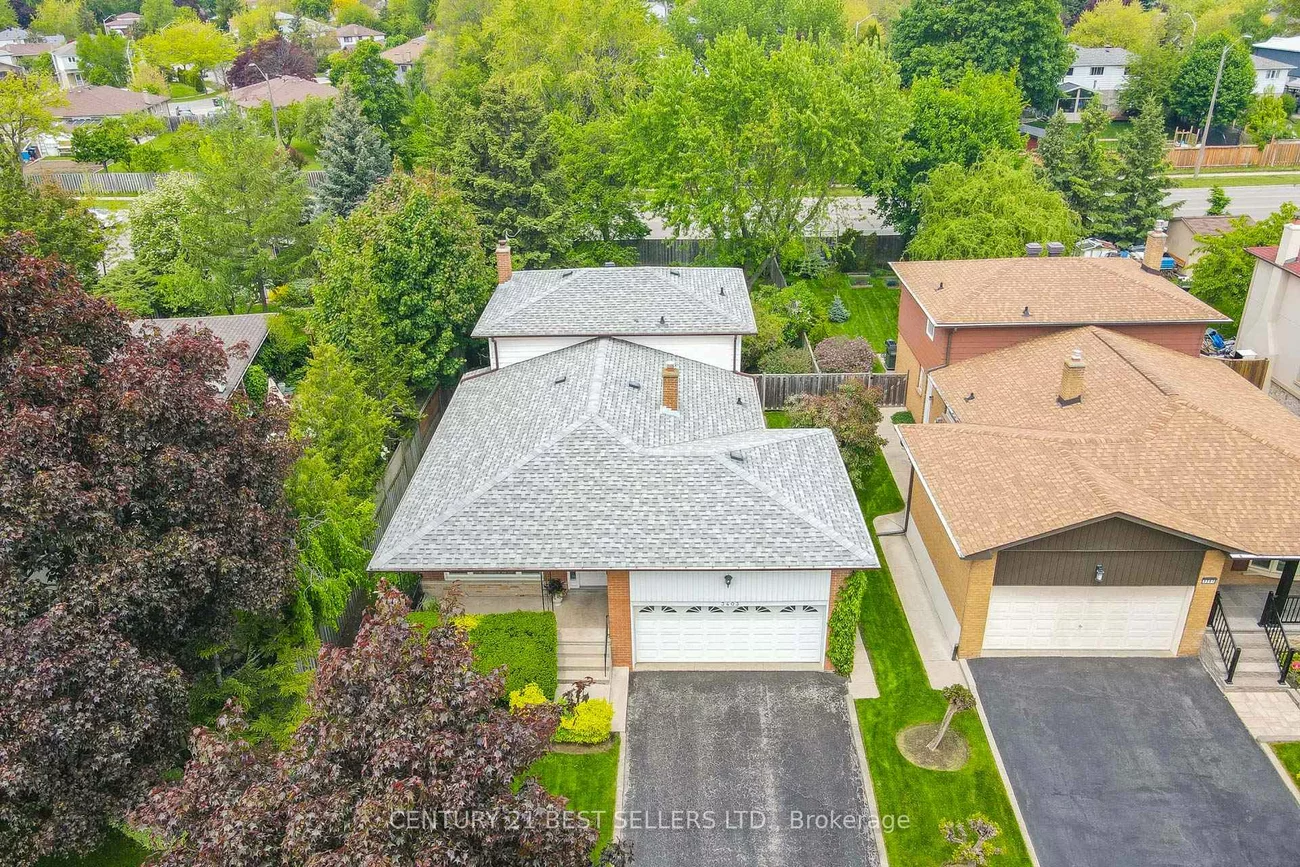 3403, Juanita, Mississauga Valleys, Mississauga