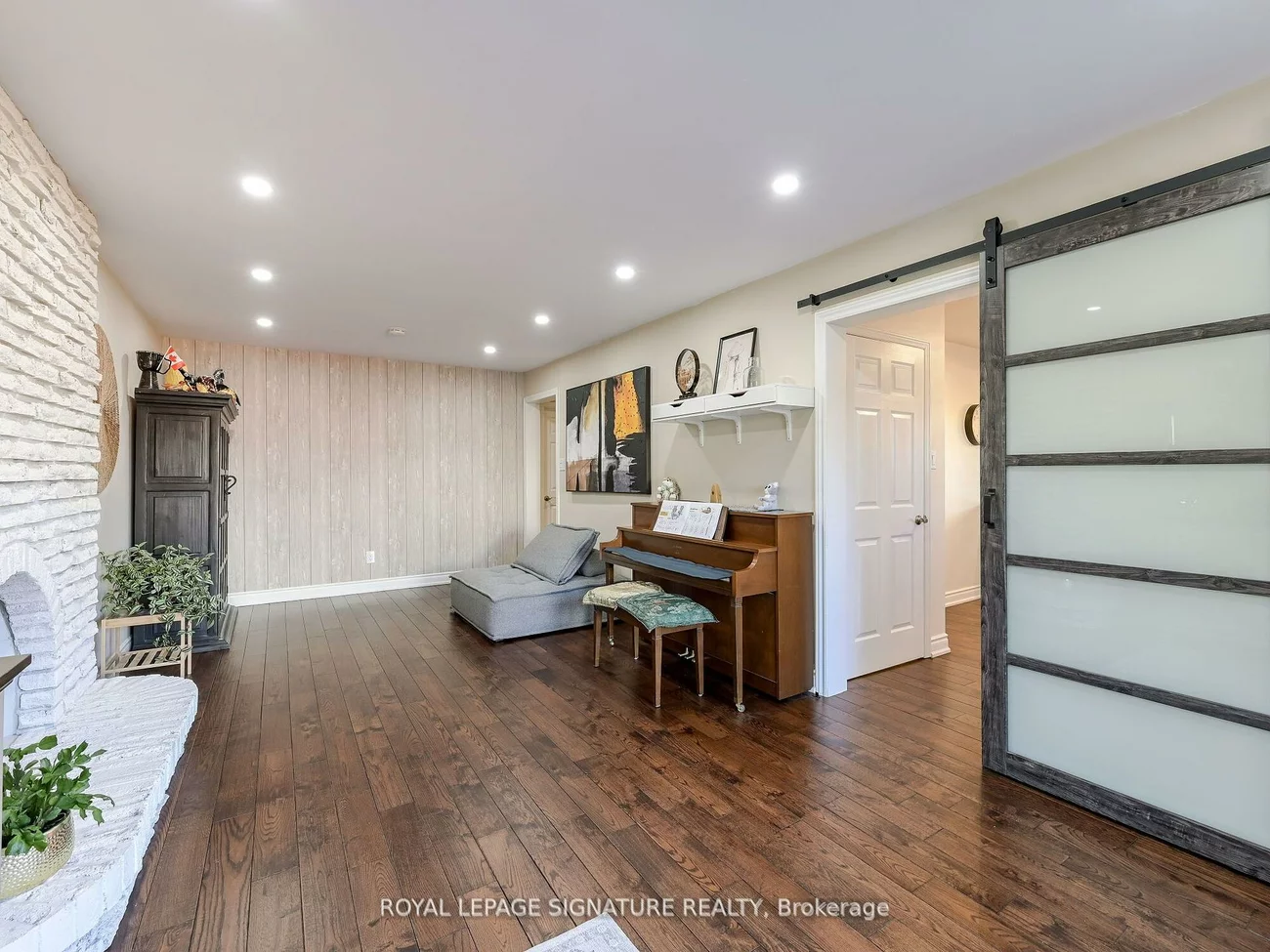 281, McGill, Cooksville, Mississauga