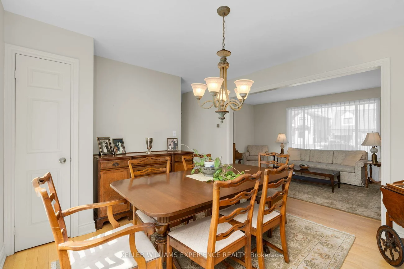1202, Greening, Lakeview, Mississauga