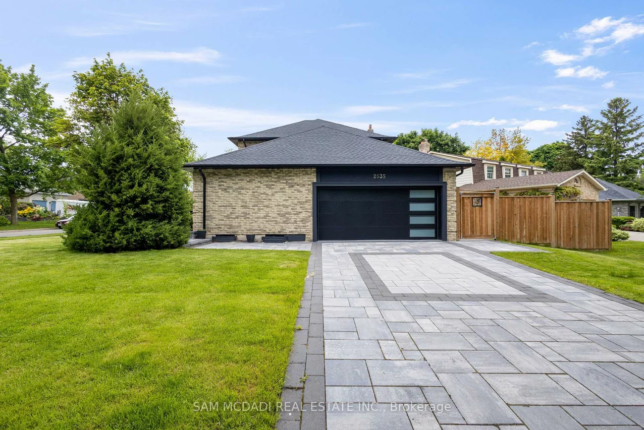 2535, Robin, Sheridan, Mississauga