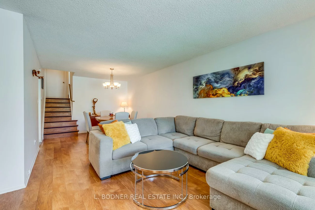 2768, Bucklepost, Meadowvale, Mississauga