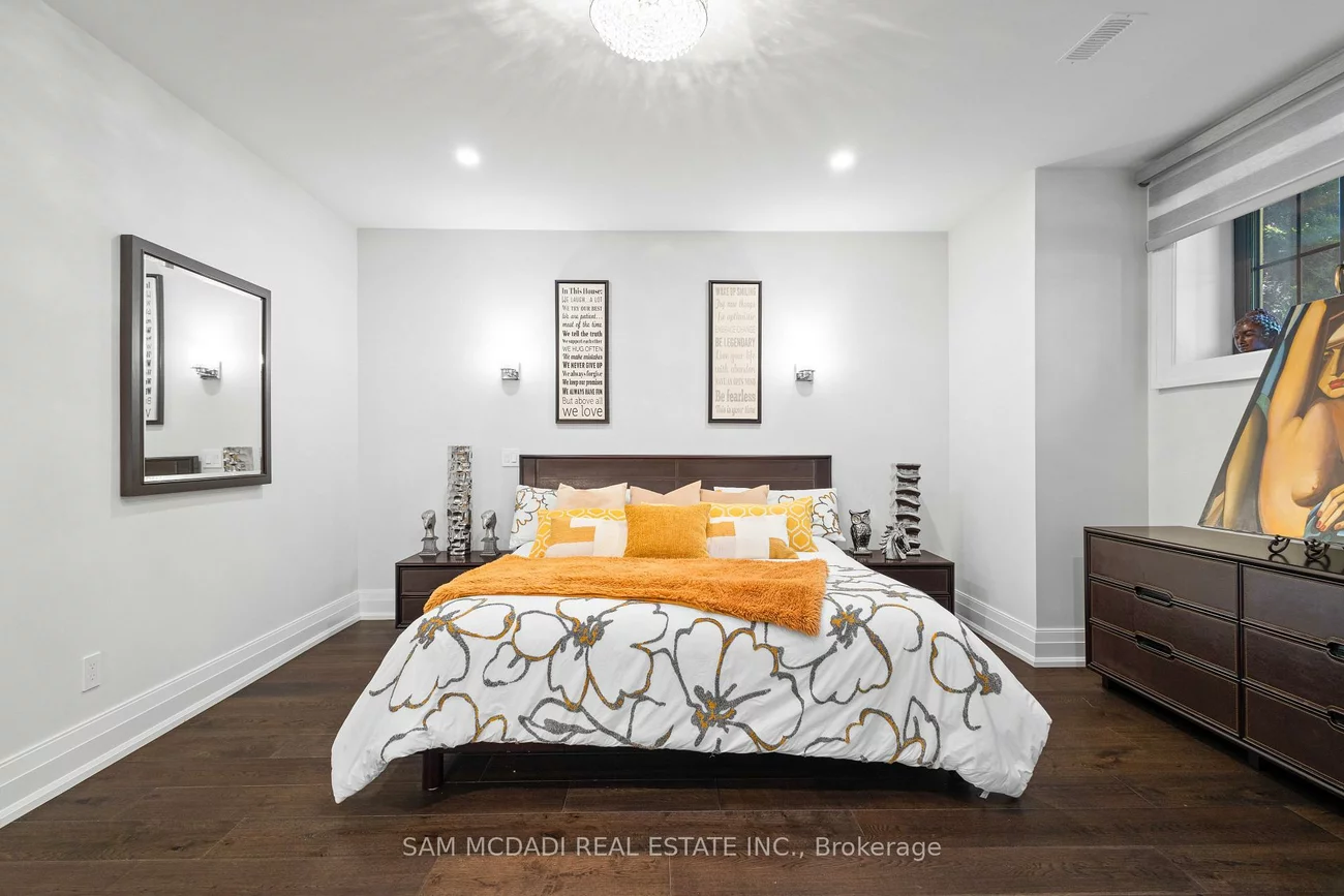 539, Old Poplar, Clarkson, Mississauga