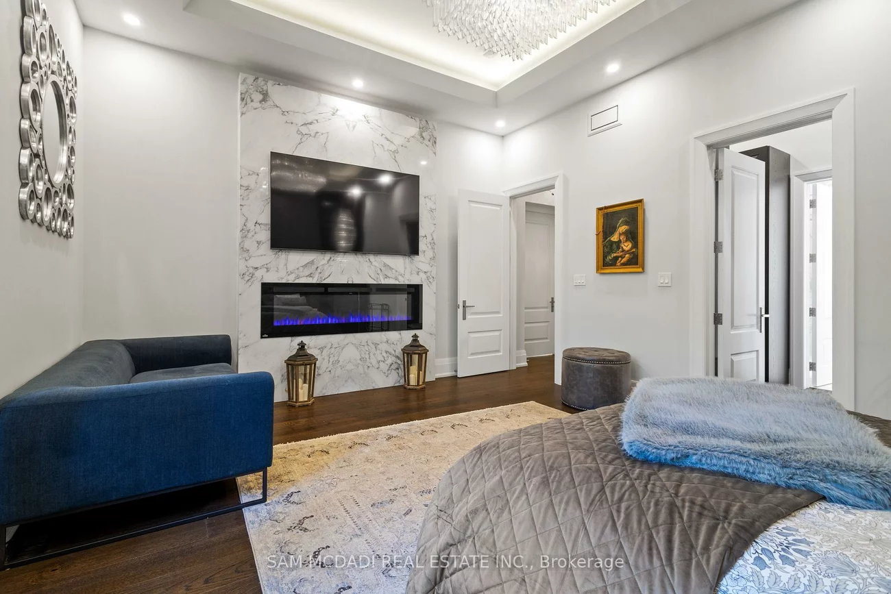 539, Old Poplar, Clarkson, Mississauga