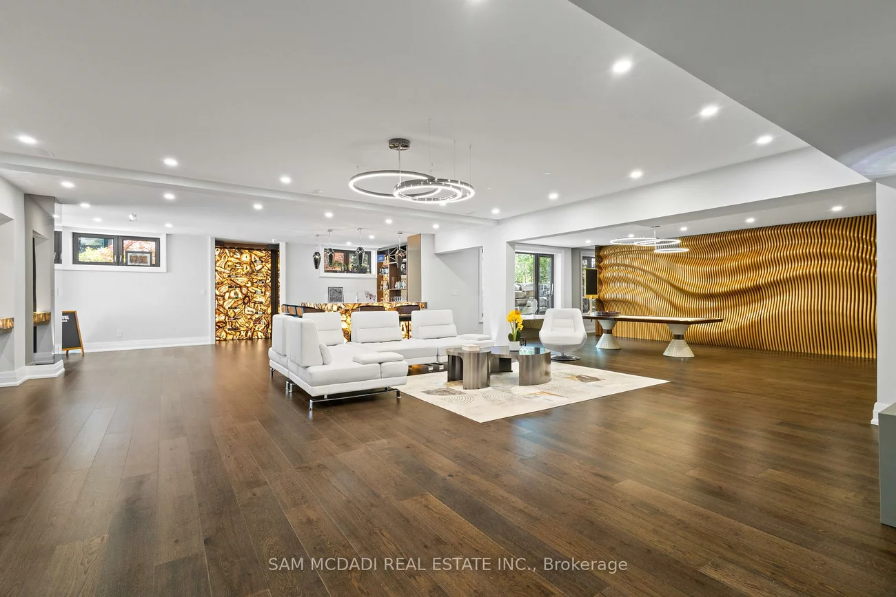 539, Old Poplar, Clarkson, Mississauga