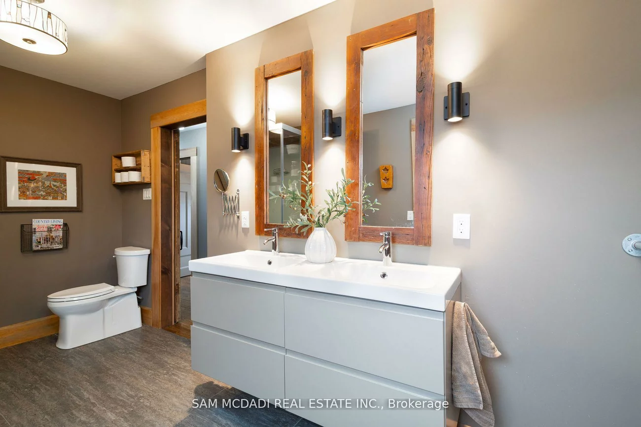1302, Meredith, Lakeview, Mississauga