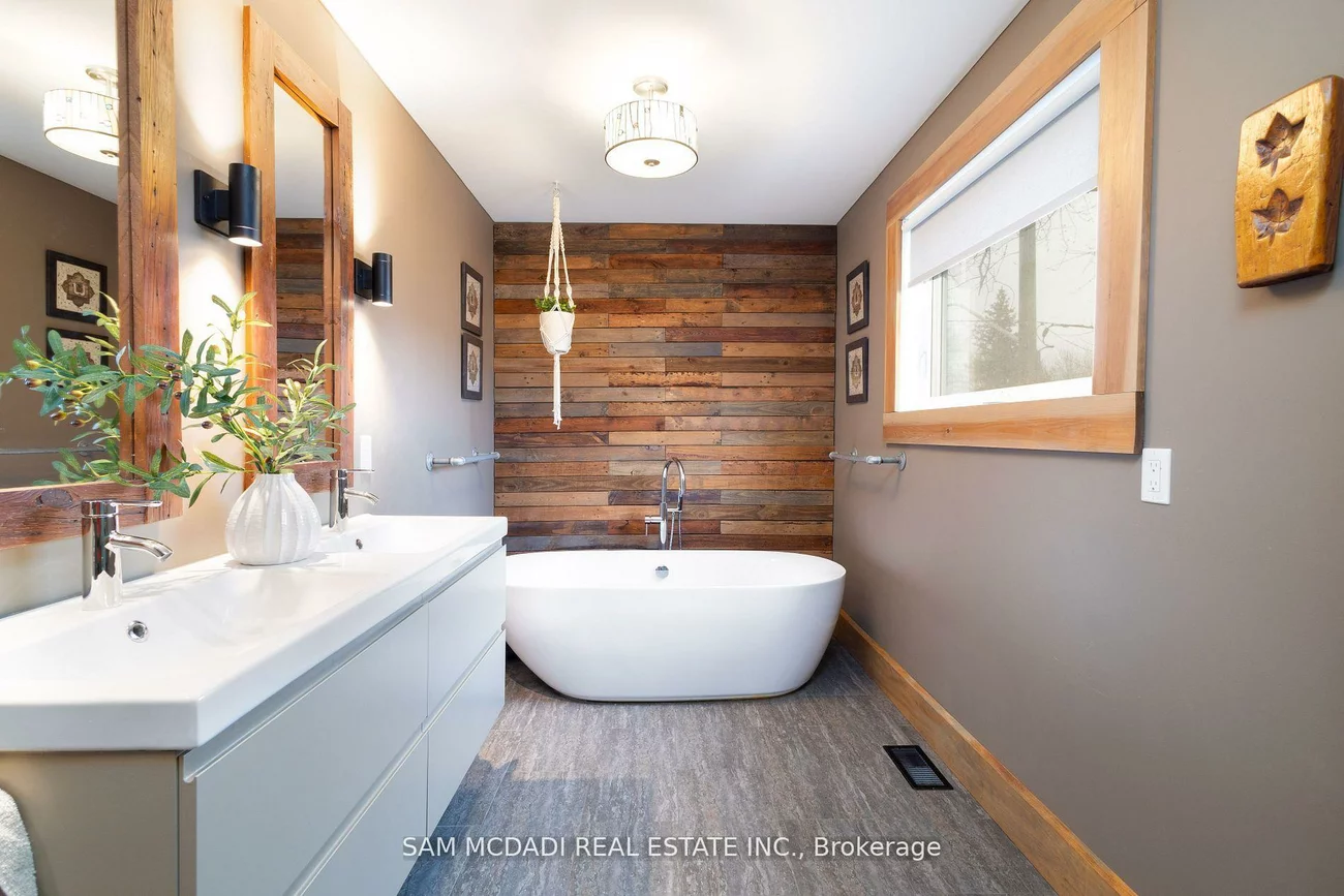 1302, Meredith, Lakeview, Mississauga