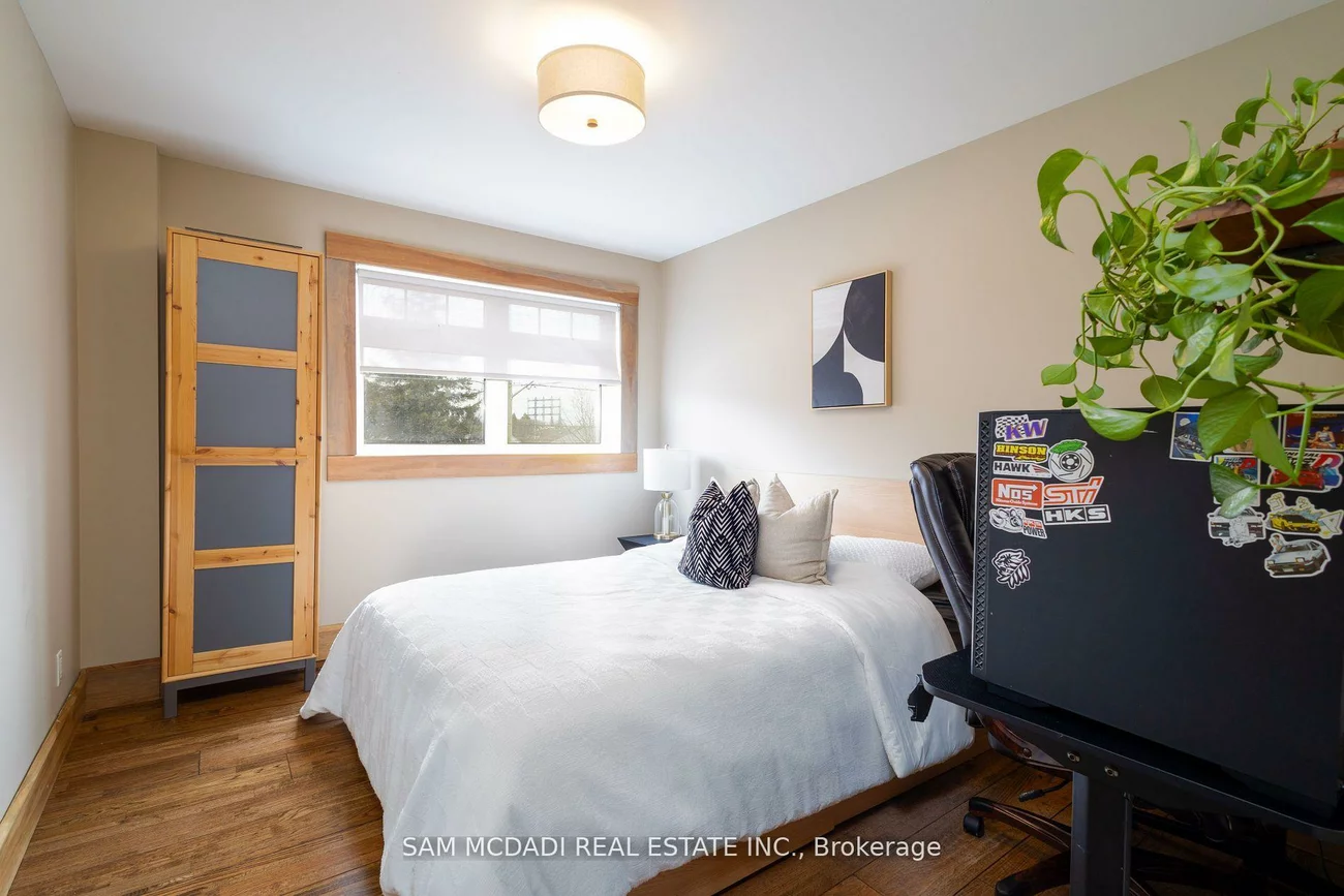 1302, Meredith, Lakeview, Mississauga