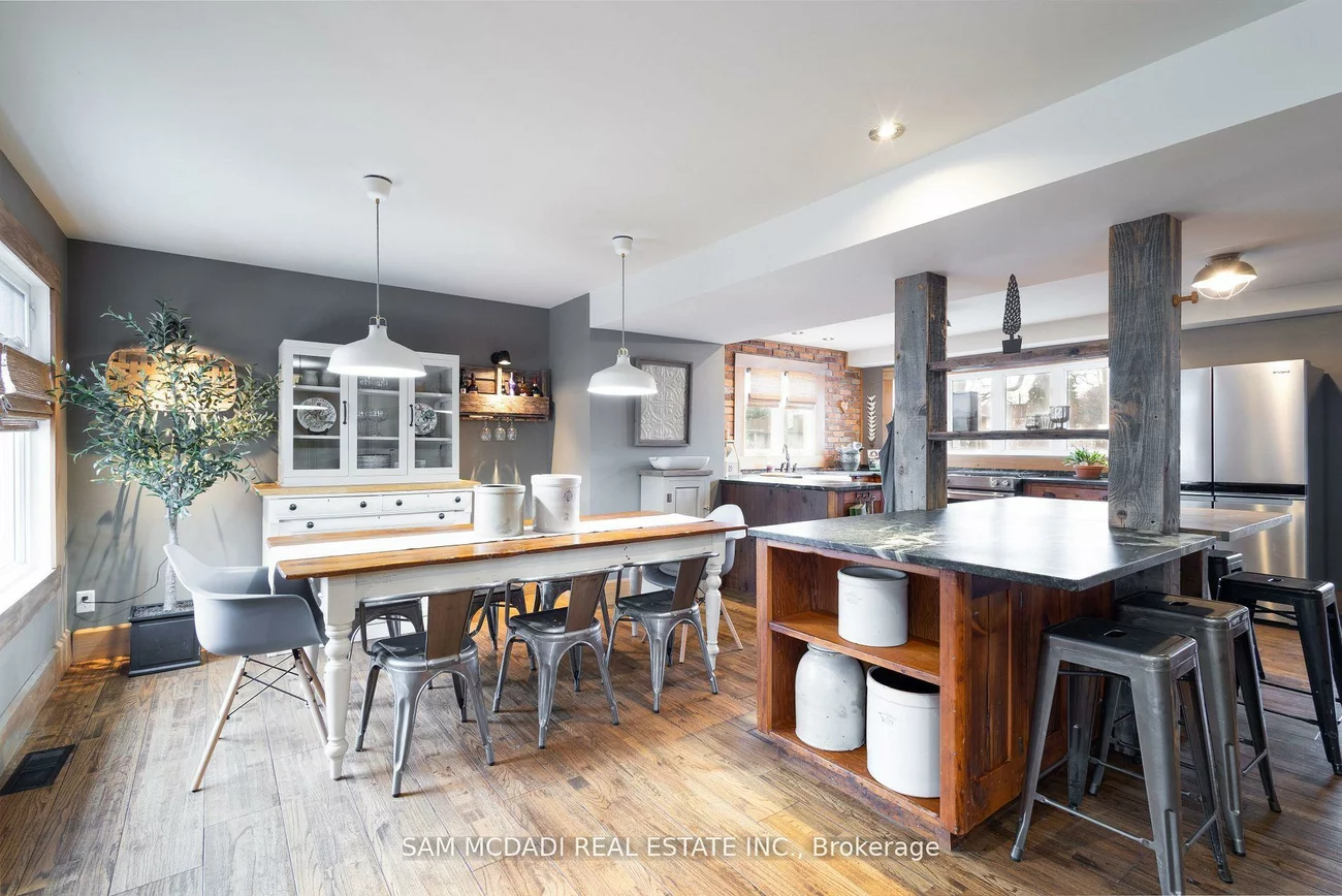 1302, Meredith, Lakeview, Mississauga