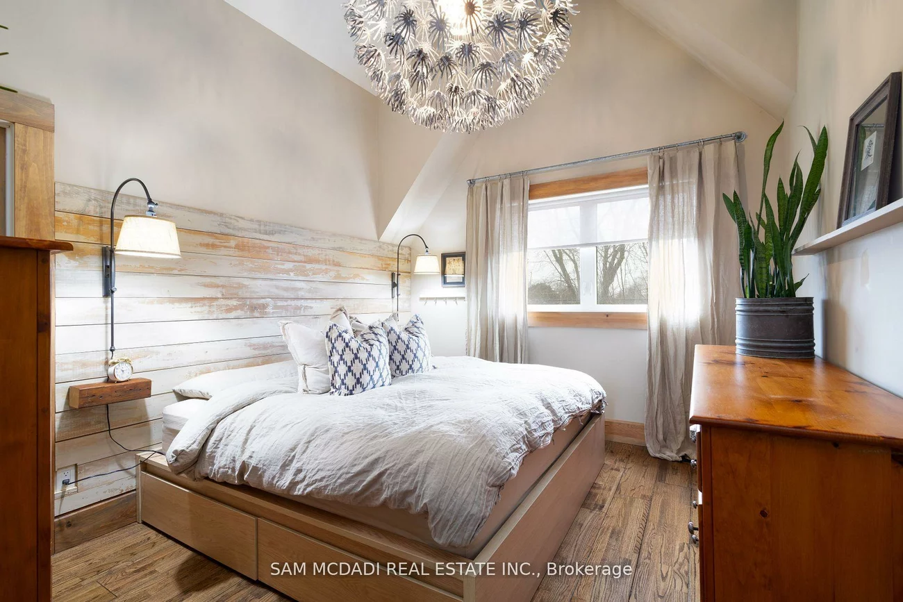 1302, Meredith, Lakeview, Mississauga