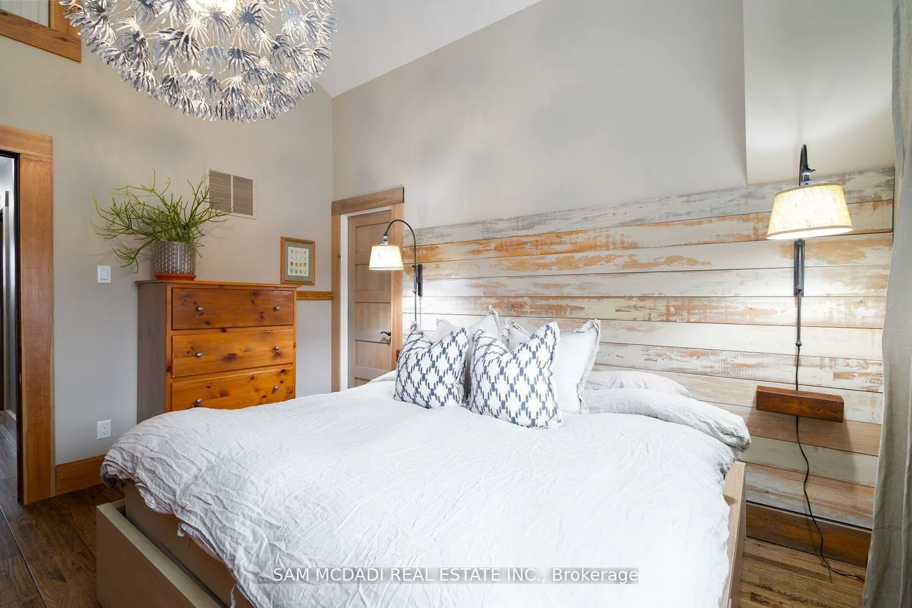 1302, Meredith, Lakeview, Mississauga