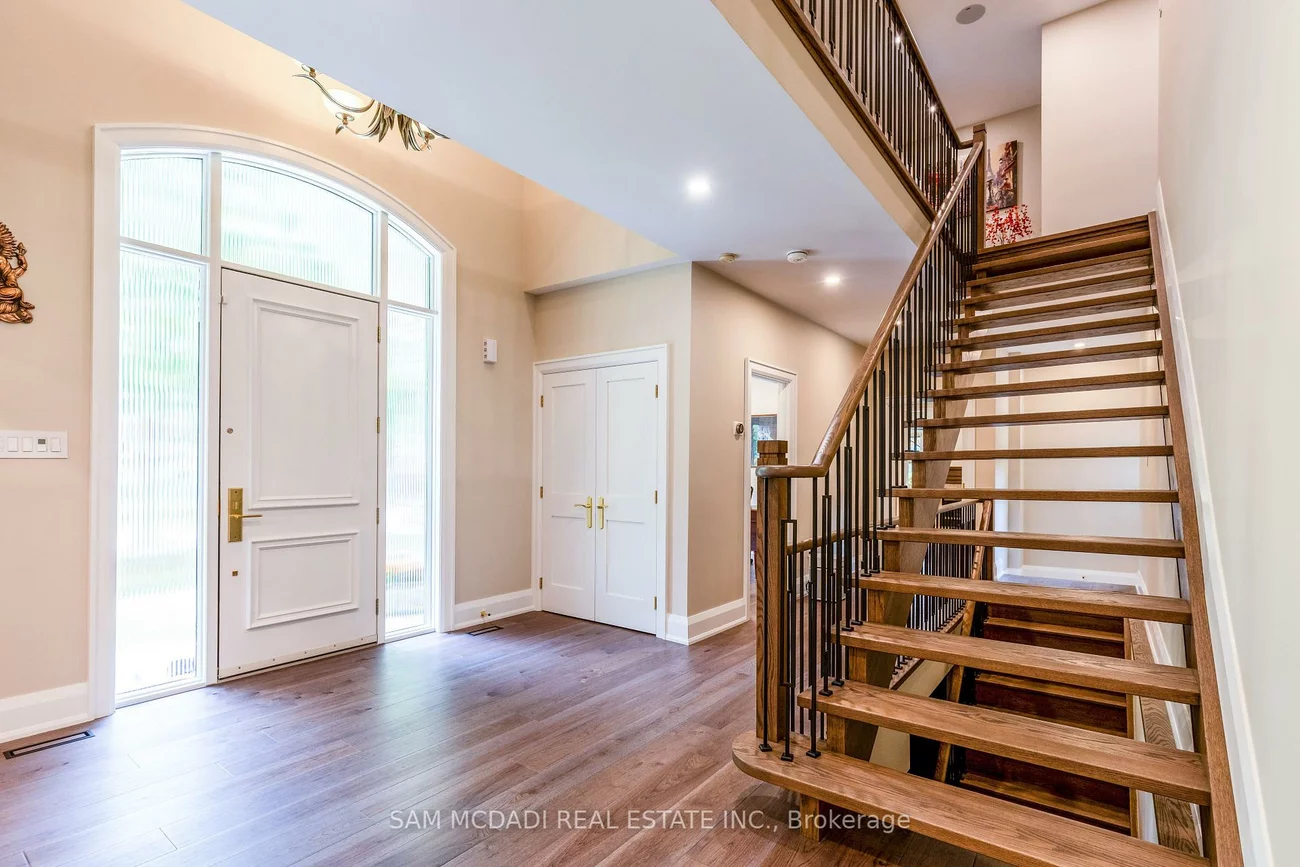 1390, Meadow Green, Lorne Park, Mississauga
