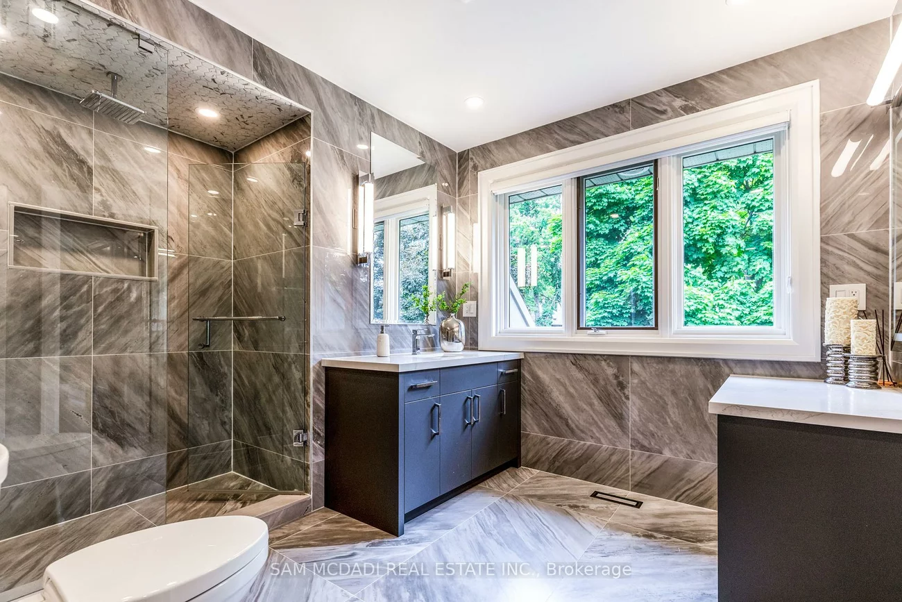 1390, Meadow Green, Lorne Park, Mississauga