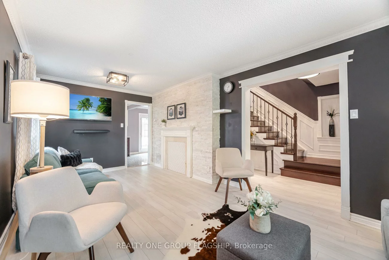 7267, Windbreak, Meadowvale, Mississauga