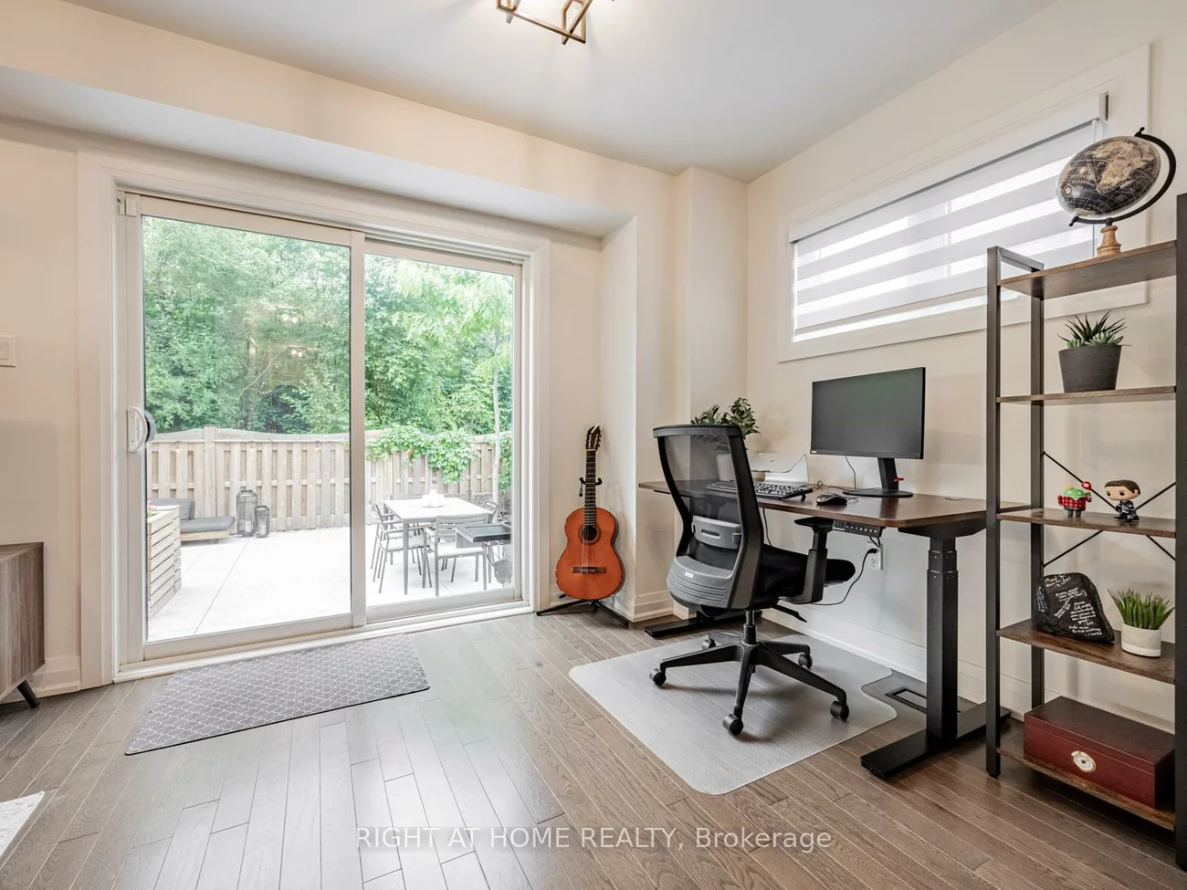 1800, Mitoff, Rathwood, Mississauga