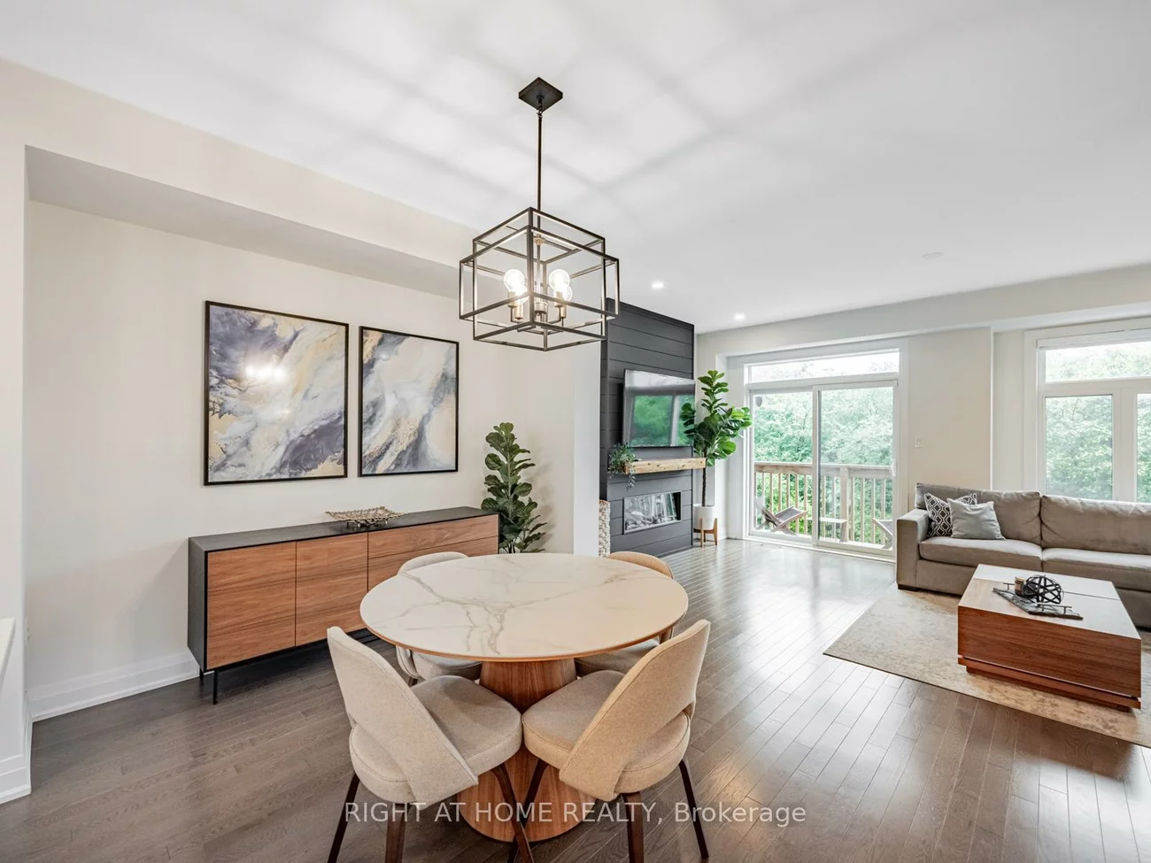 1800, Mitoff, Rathwood, Mississauga