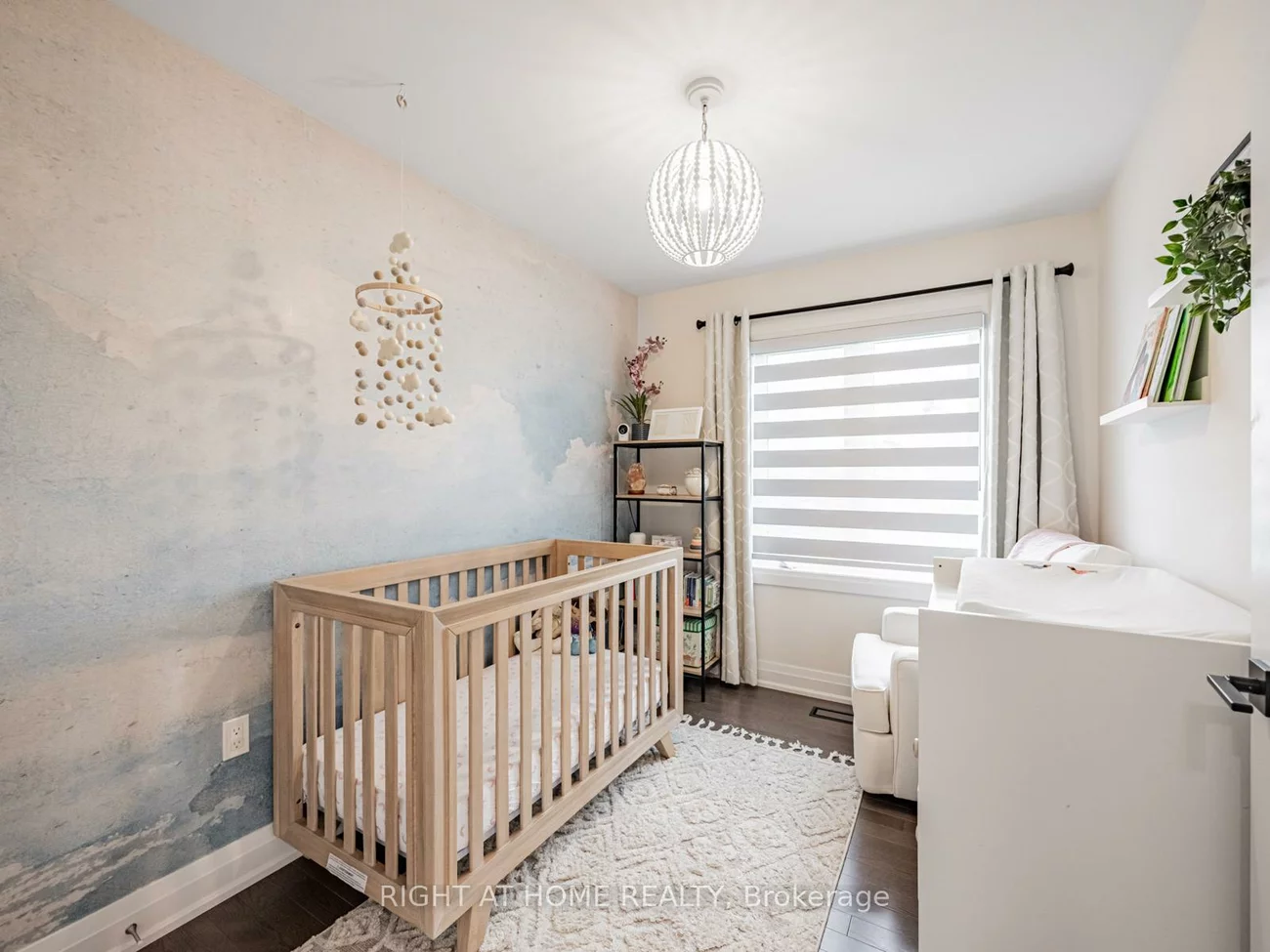 1800, Mitoff, Rathwood, Mississauga