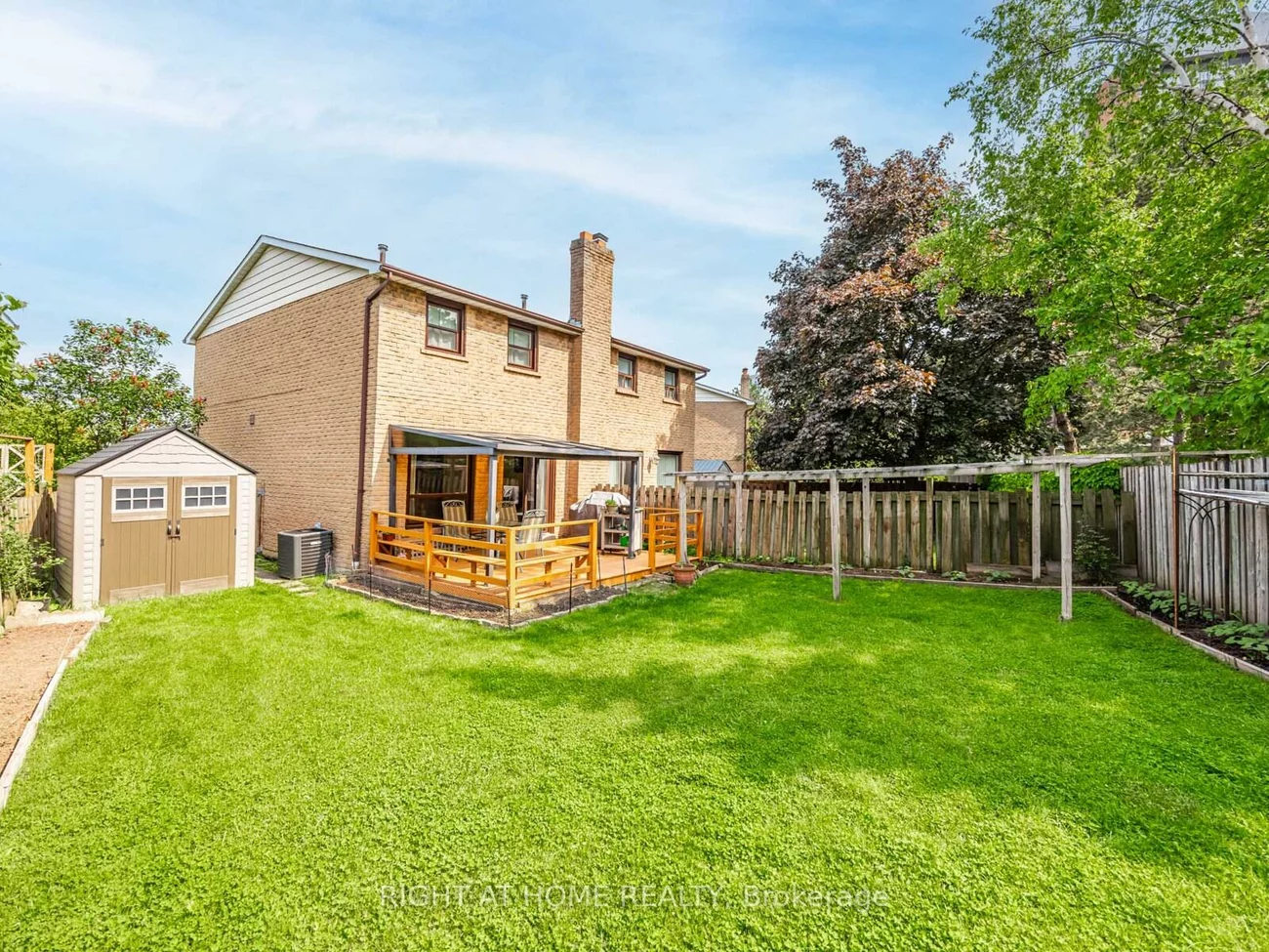 121, Ashridge, Rathwood, Mississauga