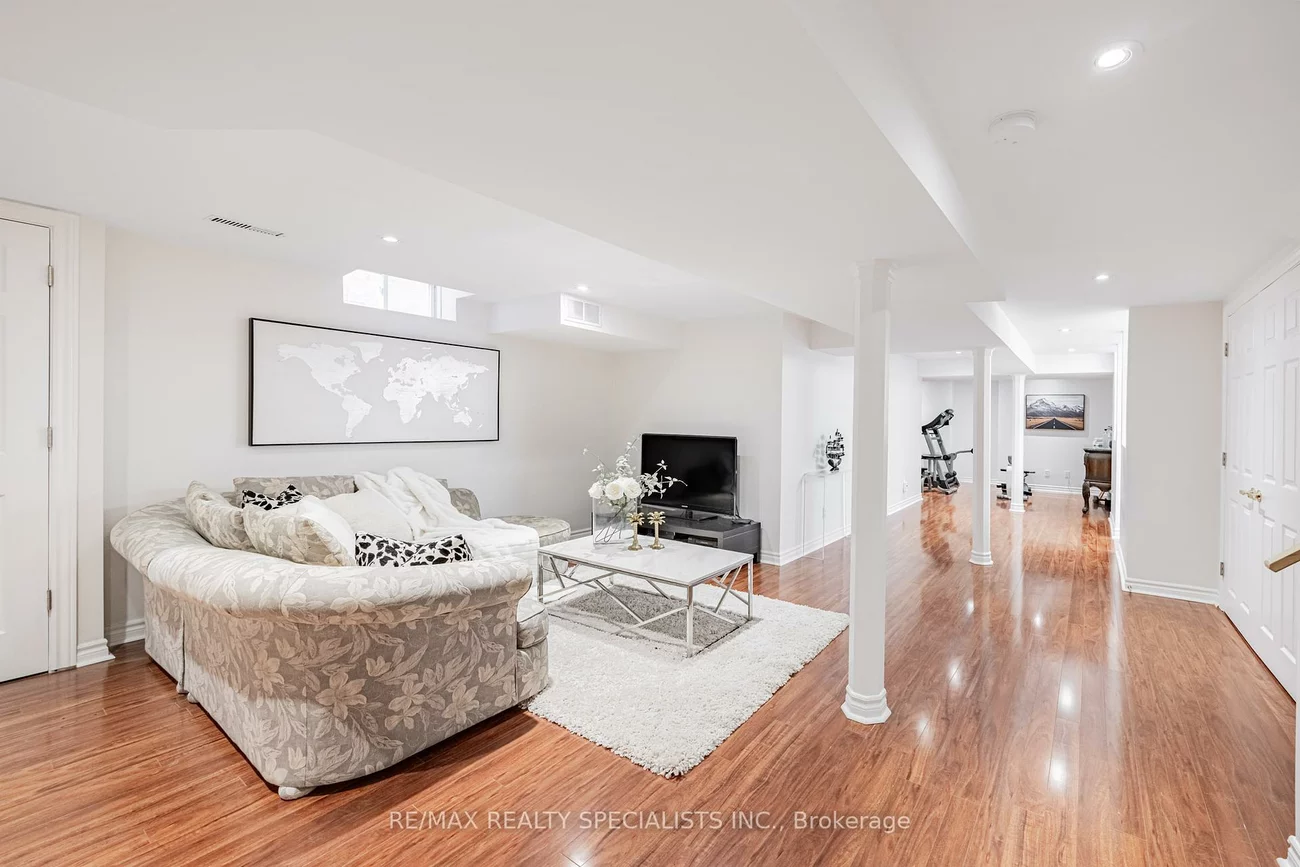 6427, Hampden Woods, Lisgar, Mississauga